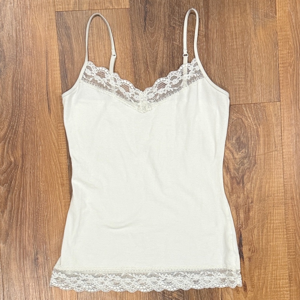 Express Cream Lace Trim Camisole (Size: S/P)(EUC)